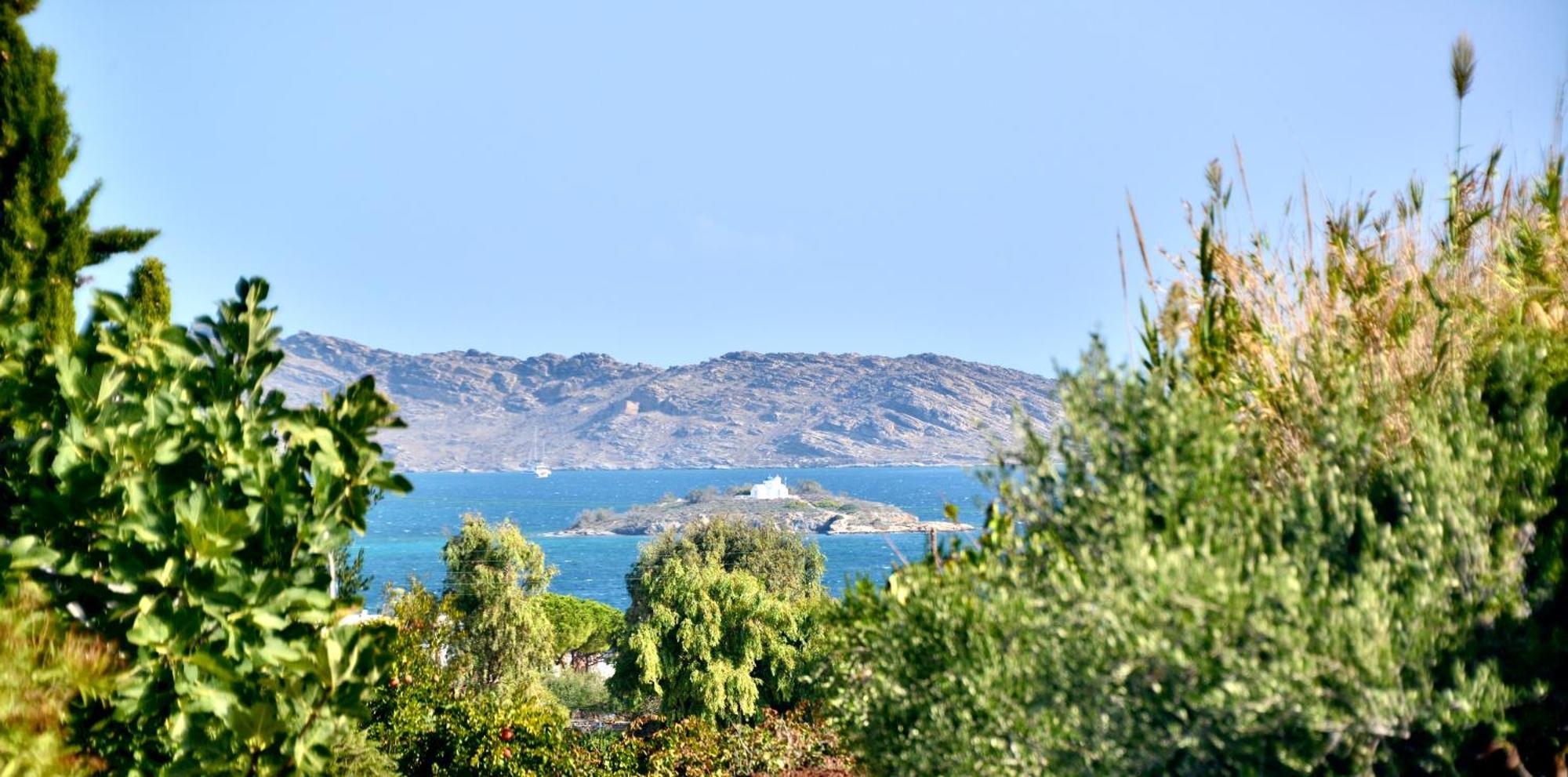 Blue Mare Villas Páros Buitenkant foto