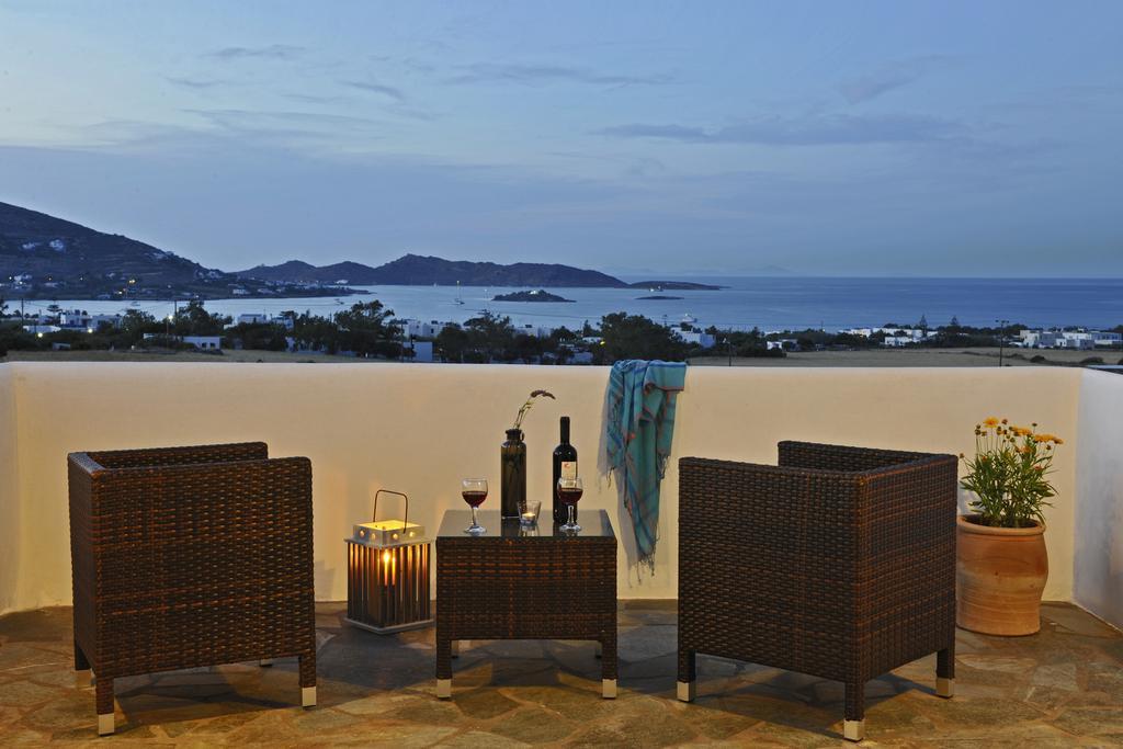 Blue Mare Villas Páros Kamer foto